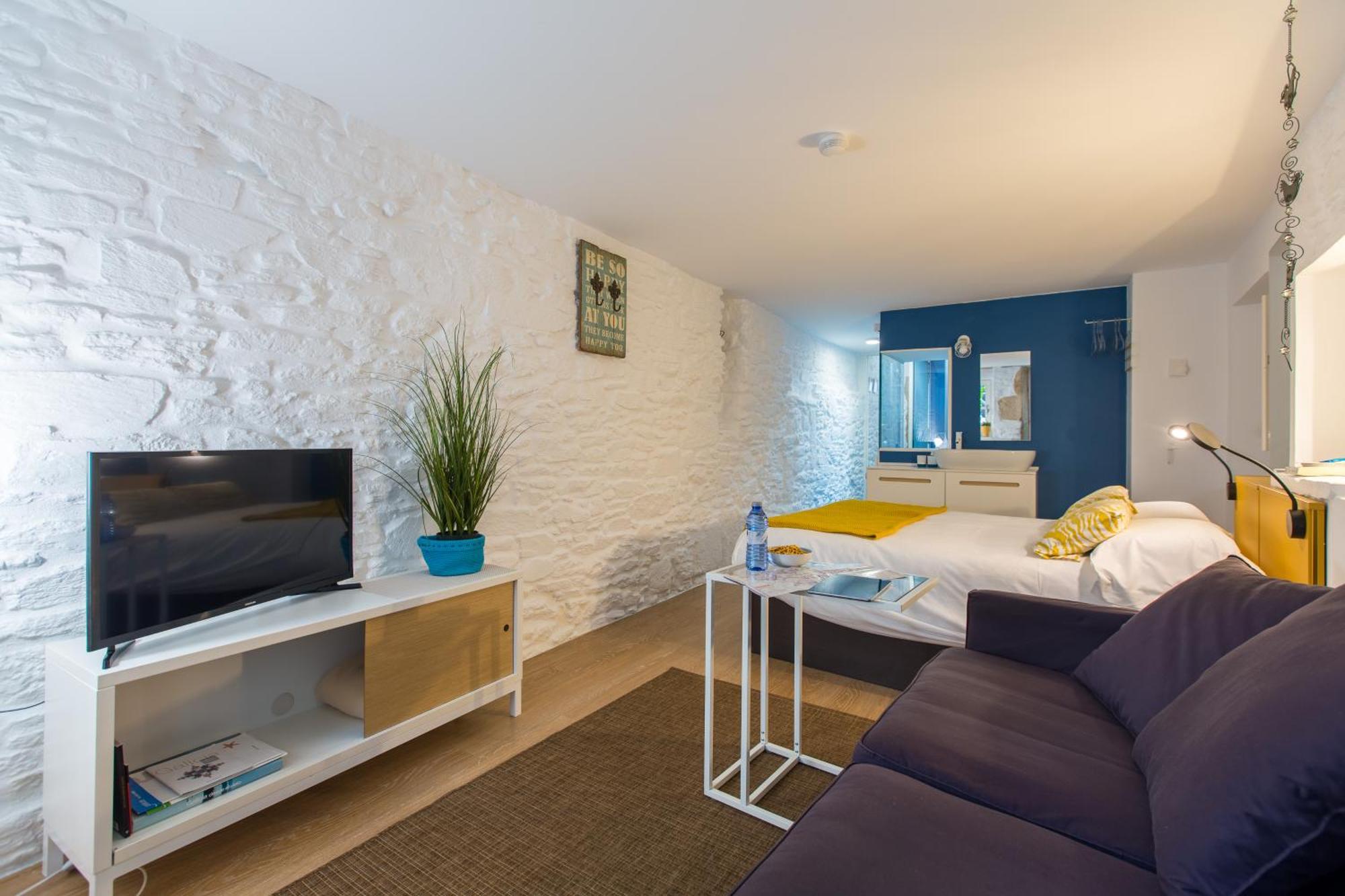 Roompedra Apartamentos Turisticos San Giacomo di Compostella Esterno foto